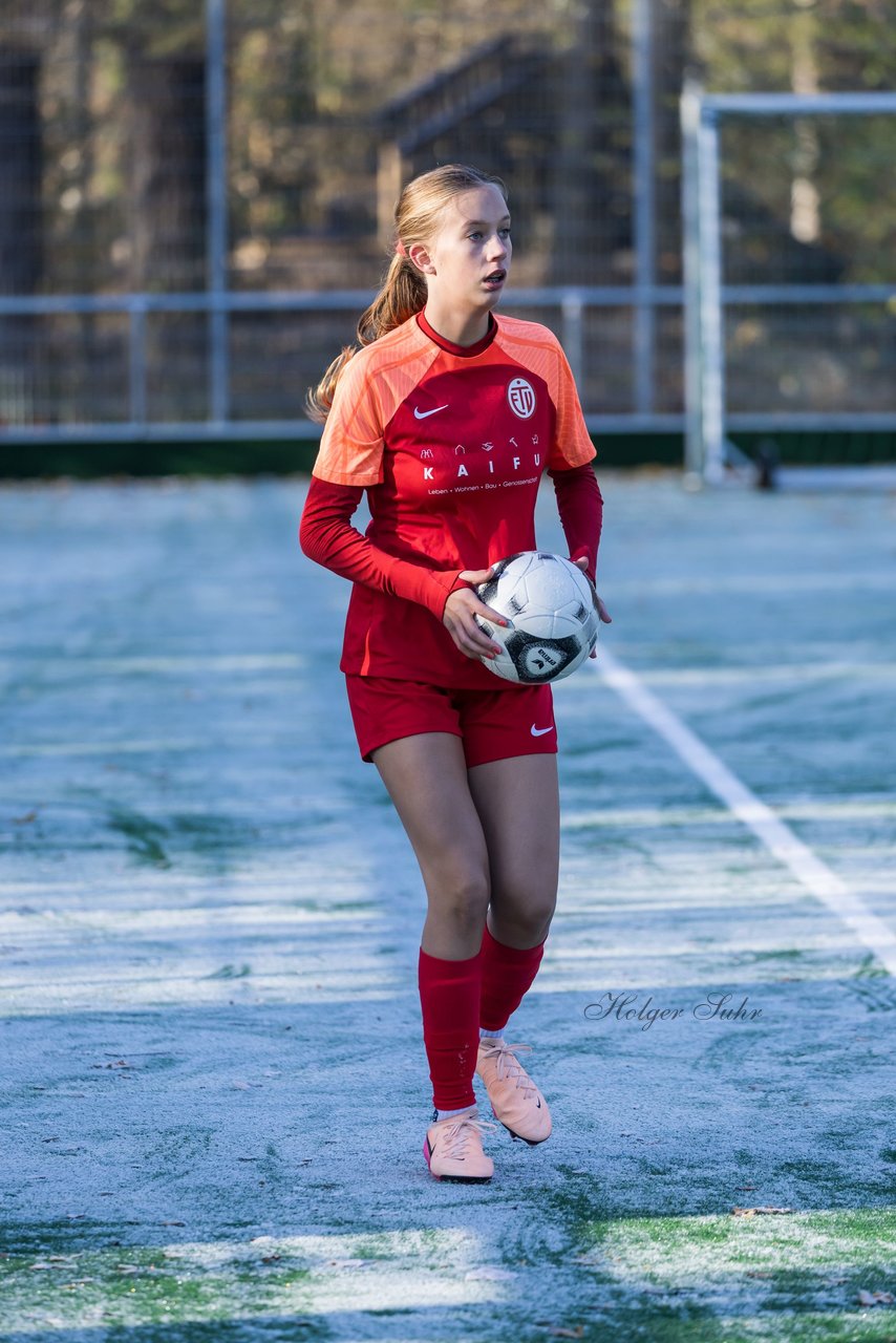 Bild 184 - wBJ VfL Pinneberg2 - Eimsbuttler TV 3 : Ergebnis: 5:0